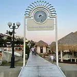 Apartment Beachfront In Marina Dinevi *