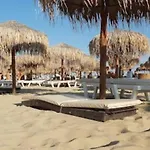 Beachfront In Marina Dinevi Apartment *